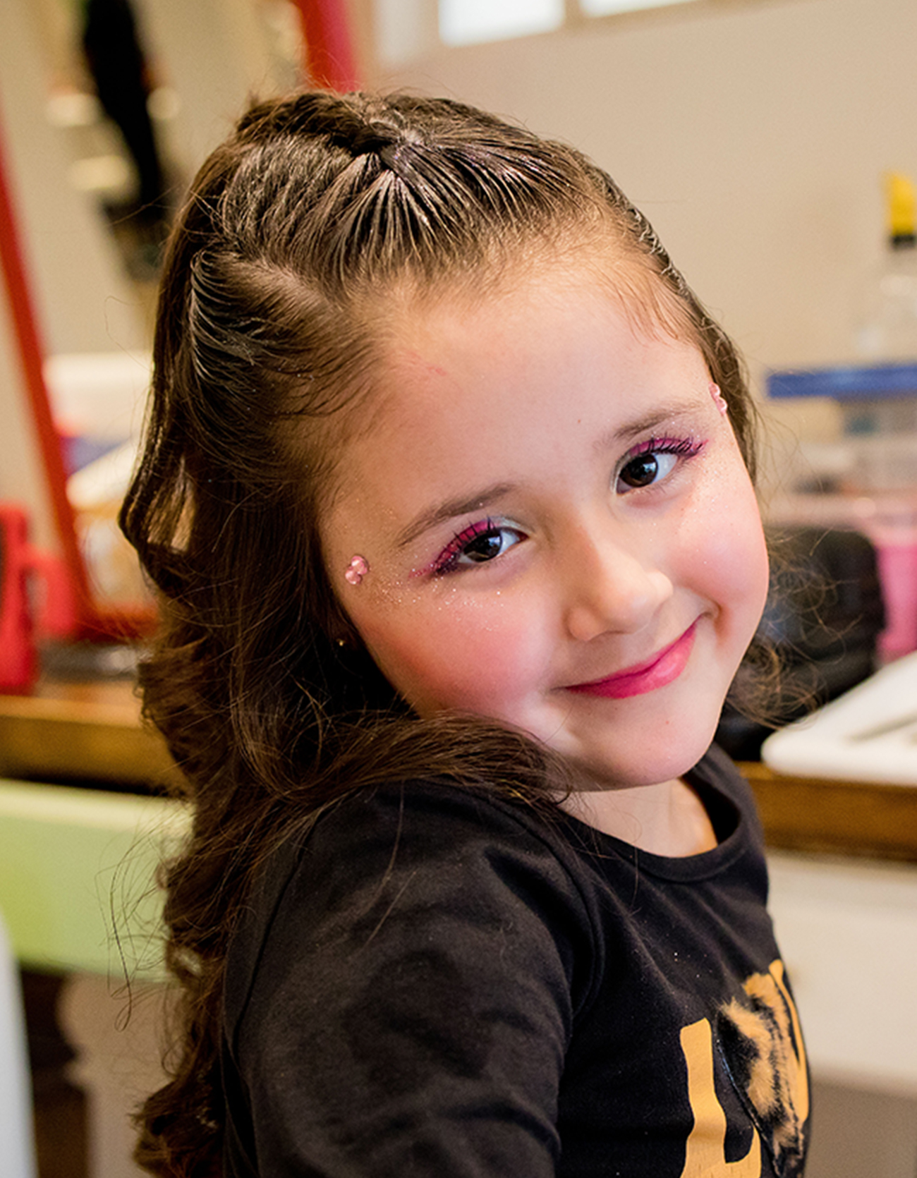 MAQUIAGEM SALÃO DE BELEZA INFANTIL CURITIBA